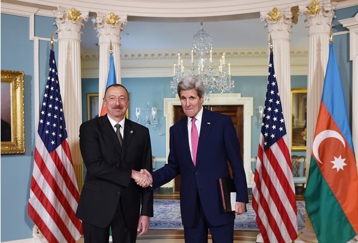 Ilham Aliyev diskutiert mit John Kerry über Karabach- FOTOS/VIDEO